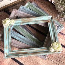 Load image into Gallery viewer, 4x6 picture frame | Shabby chic picture frames | Rustic frames | Distressed frames | Primitive photo frame | Wall and tabletop frames