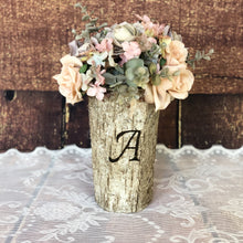 Load image into Gallery viewer, Custom monogramed wood vase - Personalized initial vase - Family name gift unique