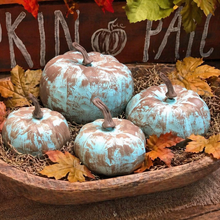 Load image into Gallery viewer, Small primitive pumpkin bowl fillers or wreath pumpkins