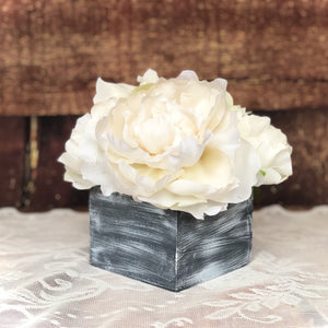 Small wood box Wooden box Wood box Rustic wedding decor Rustic centerpiece Country wedding decor Shabby chic home decor White peony rustic