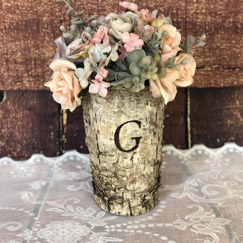 Custom monogramed wood vase - Personalized initial vase - Family name gift unique