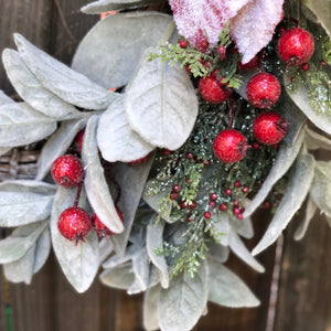 Christmas wreath for front door, Lamb's ear wreath with red berries, large wreath Christmas, Snowy Christmas wreath, Red poinsettia wreath