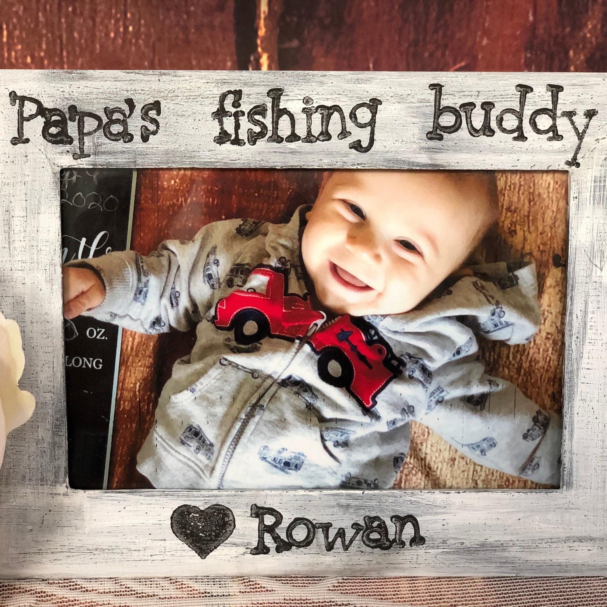 Papa picture frame - Papa's fishing buddy- Grandpa fishing gift